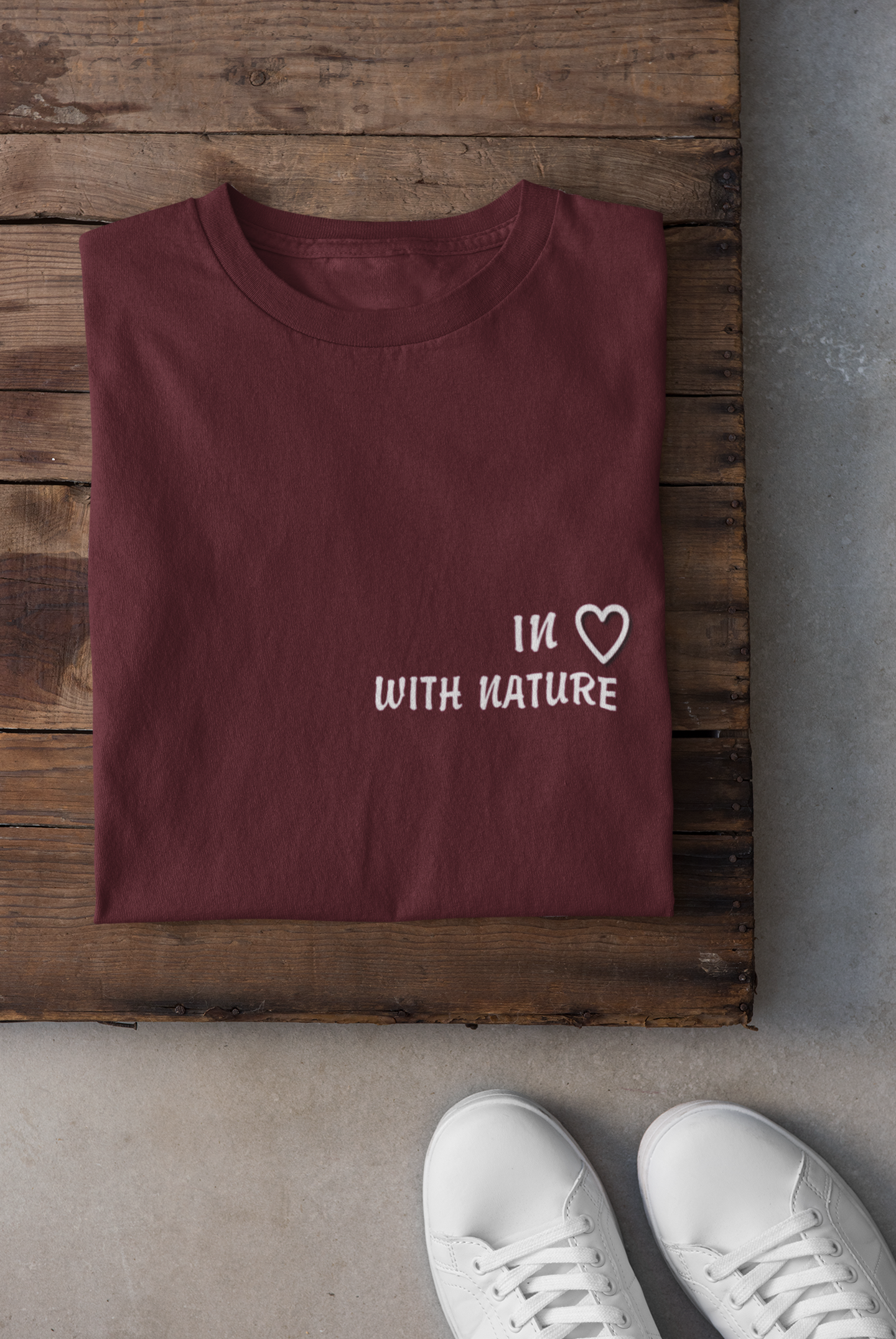 In love with nature  - T-Shirt